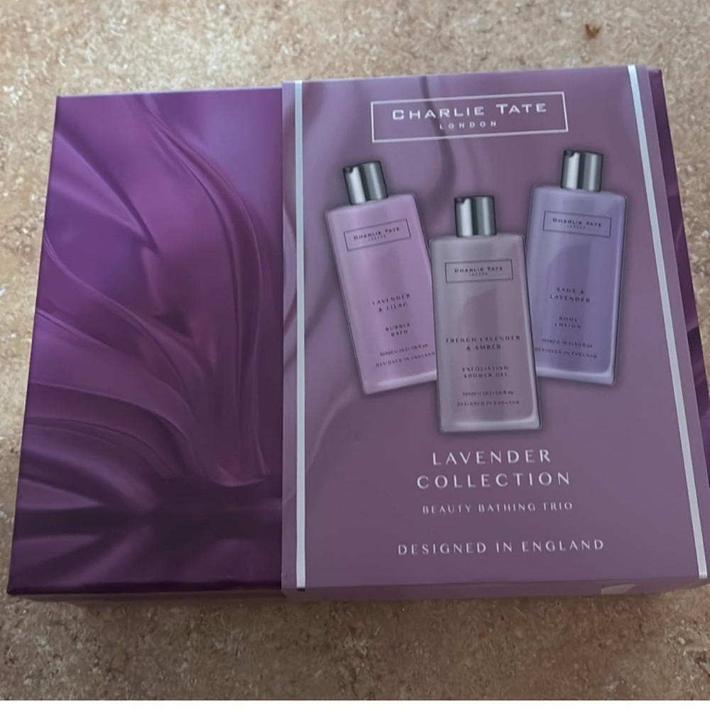 Charlie Tate Lavender collection bath set